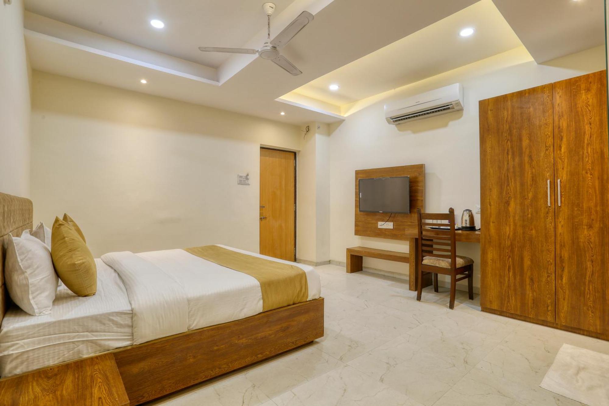 Hotel Konark Indore Eksteriør billede
