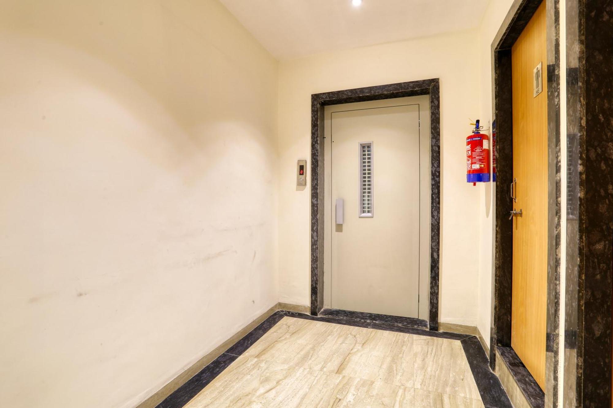 Hotel Konark Indore Eksteriør billede