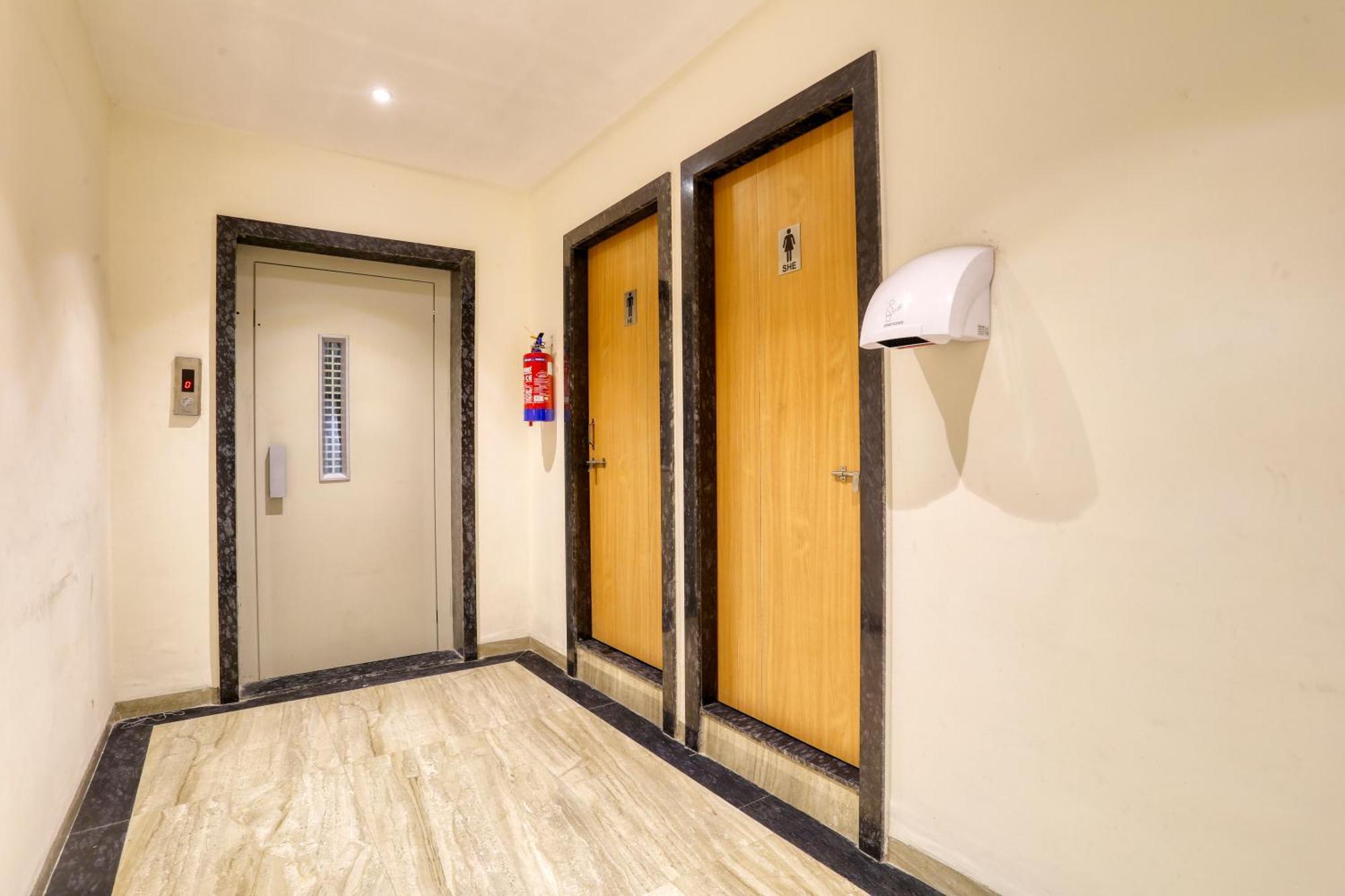 Hotel Konark Indore Eksteriør billede