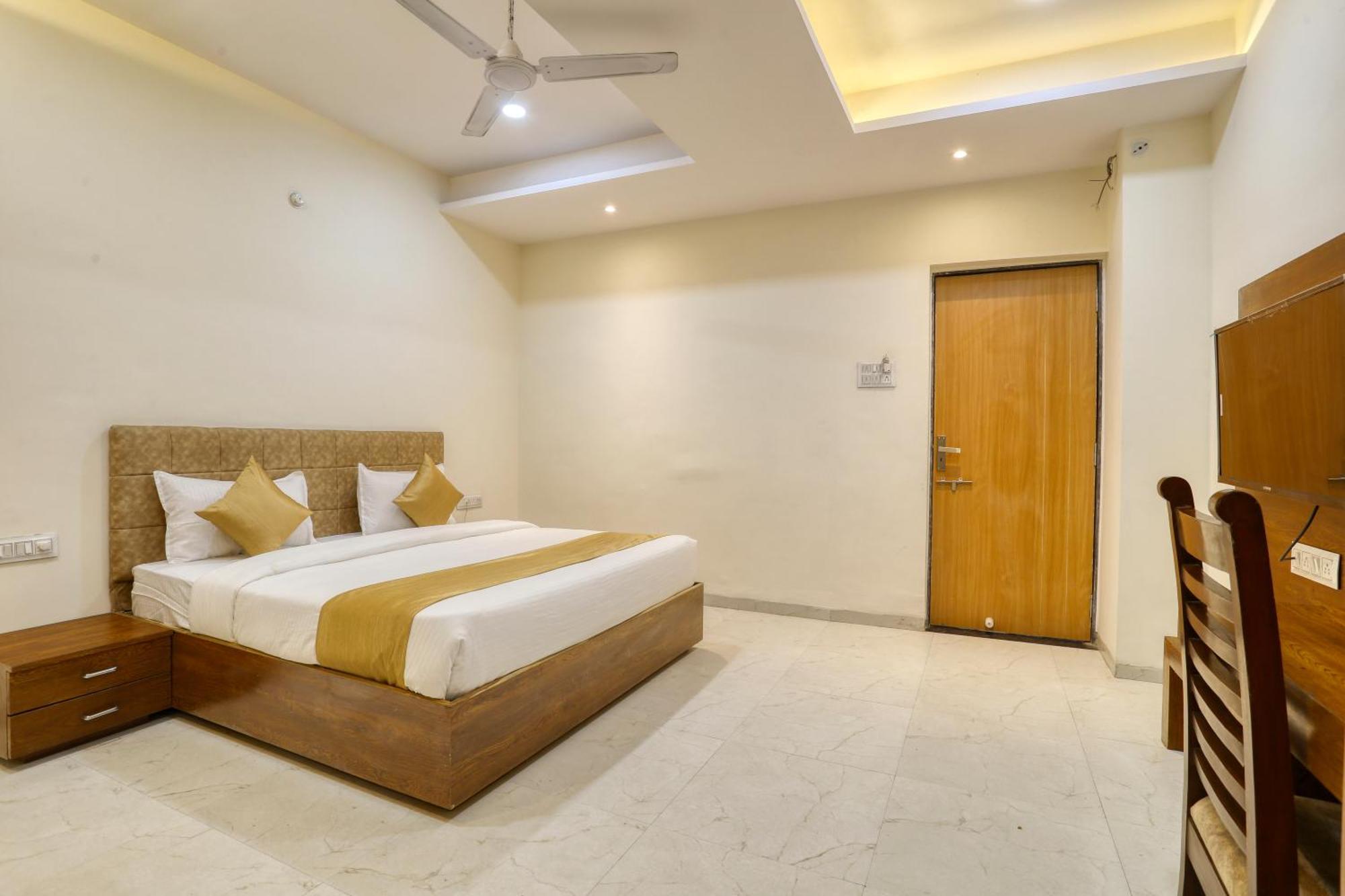 Hotel Konark Indore Eksteriør billede